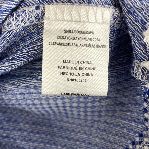 NWT Delancey studio Wrap Blouse Shirt SZ 1X Checkered Blue/White Stretch Comfy - Picture 11 of 11